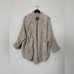 Lafayette 148 Wool/Cotton Taupe Chunky Knit Cardigan
